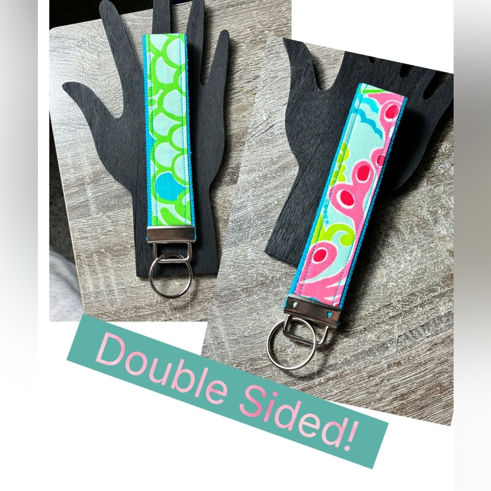 🌸 Handmade Repurposed Lily Pulitzer Keychain Wristlet – Double Sided Pattern!